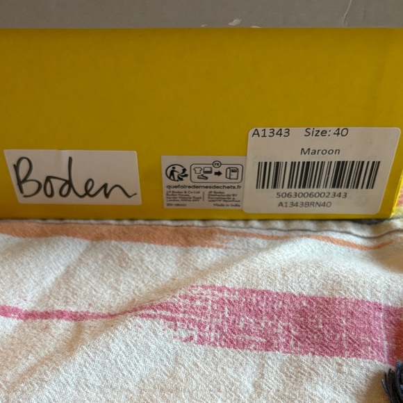 Boden Maroon Leather Heeled Boots - Picture 8 of 10